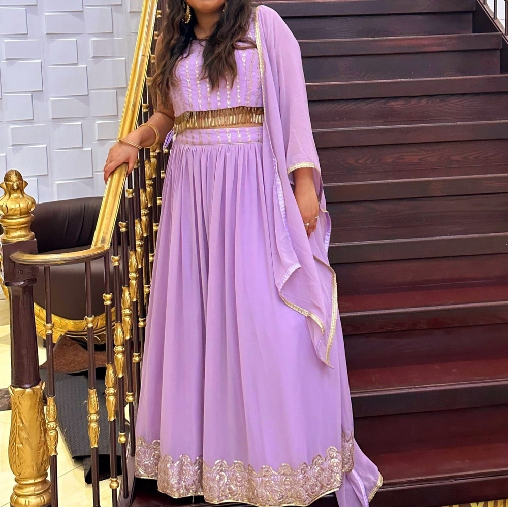 Lehenga - Picture 1 of 3